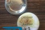 Button selbst gestalten mit Freunden