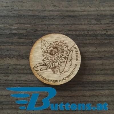 Buttons aus Holz für unsere Bauern