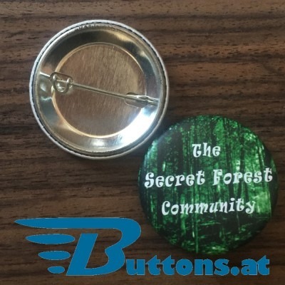 Buttons mit verschiedenen Motiven bestellen